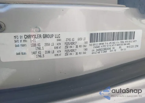 2011 Chrysler Town & Country Limited из США, поврежденный, VIN 2A4RR6DG3BR630346